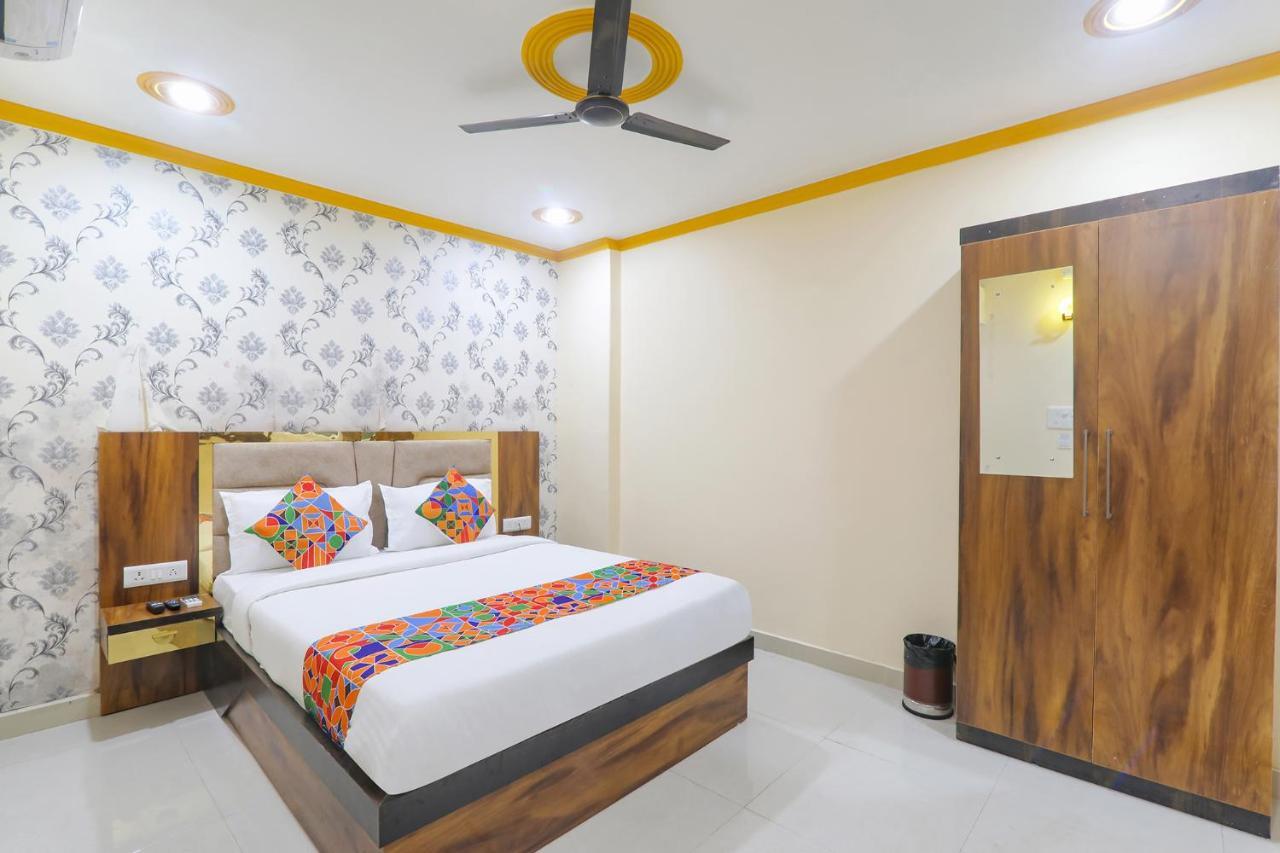 Hotel Fabhotel Rudra
