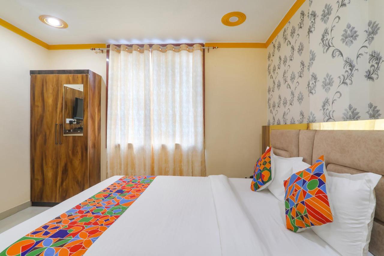 Hotel Fabhotel Rudra 3*